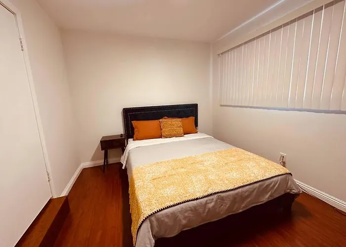 Charming 3Br Retreat Near Disneyland Downtown La!