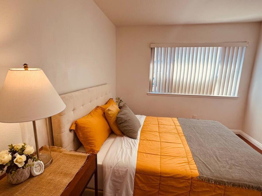 Apartment Charming 3br Retreat Near Disneyland Downtown La! Rowland Heights